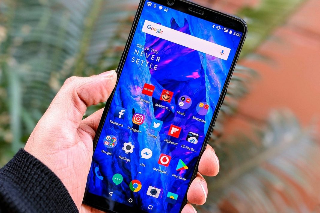 Vivo-Under-Display-42-1 Точната дата на анонса на първия в света смартфон с дактилоскопичен скенер в екрана