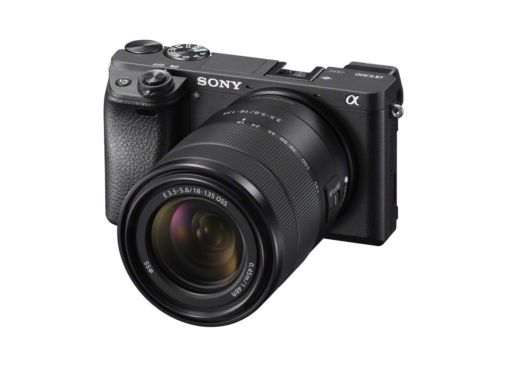 Sony представи 18-135мм F3.5-5.6 OSS обектив с E-байонет
