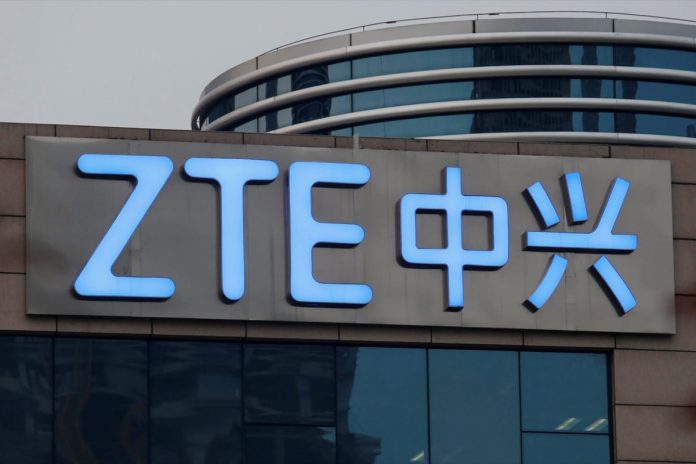 zte-company-5G-Smartphone САЩ възнамерява да забрани продажбата на китайски телефони