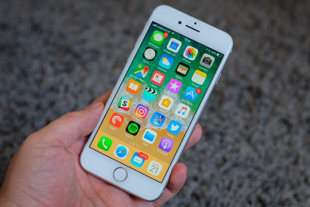 Apple-iOS-11-42-1 Отново: символ убиец изцяло блокира всеки iPhone