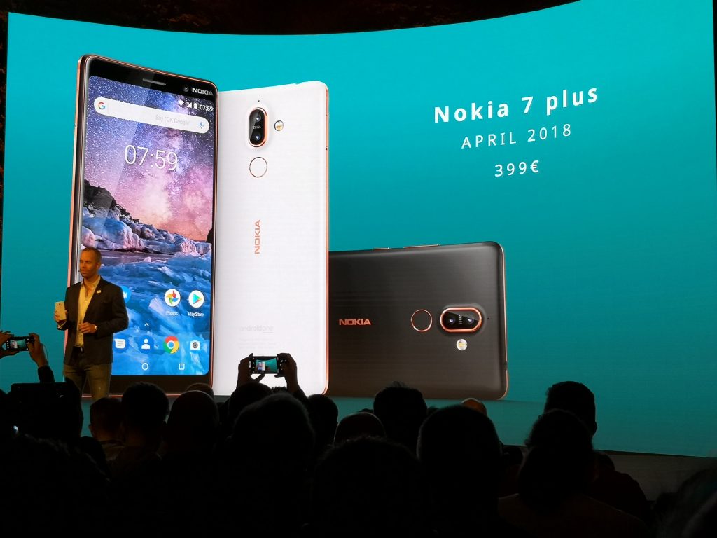 Nokia показа пет нови телефона ден преди MWC