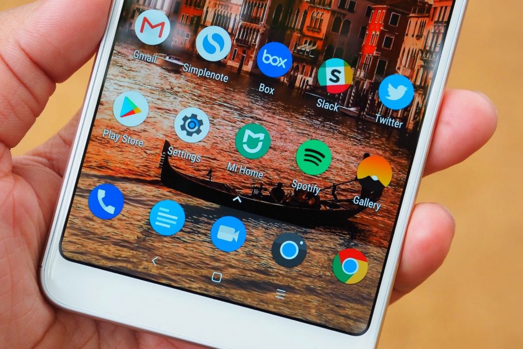 Xiaomi-Redmi-Note-5-Pro-0 Няколко снимки на смартфона Xiaomi Redmi Note 5 Pro с двойна камера и безрамков екран