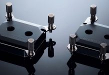 Phanteks представи процесорните блокове за водно охлаждане Glacier C350ip и C350ap