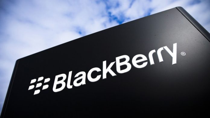 Image: The BlackBerry logo is pictured at the BlackBerry campus in Waterloo BlackBerry съди Facebook, WhatsApp и Instagram
