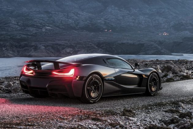 Всичките 150 електромобила Rimac C_Two с цена по 
