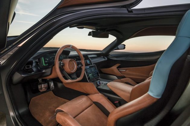 Всичките 150 електромобила Rimac C_Two с цена по 