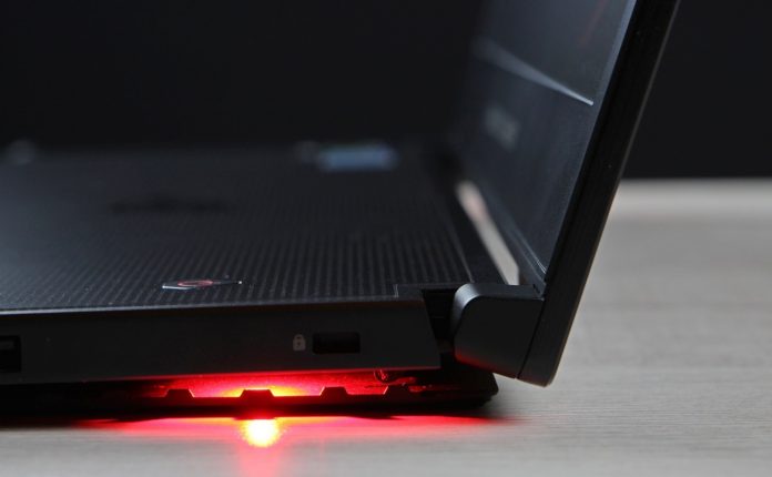 ASUS_ROG_Zephyrus_18