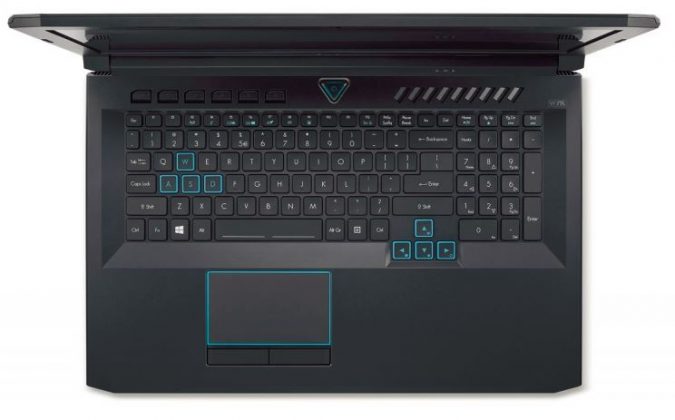 Геймърският лаптоп Acer Predator Helios 500 ще използва 6-ядрения Intel Core i9-8950HK (4,8 GHz)