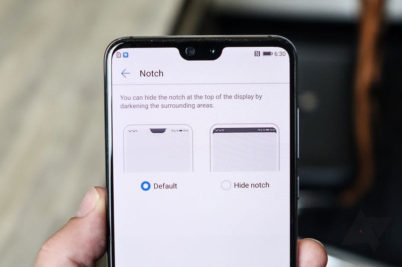 Ето как Huawei P20 и Huawei P20 Plus скриват прореза в горната част на екрана