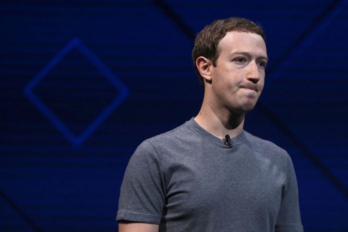 Mz Котировките на Facebook се сринаха с 5% след като FTC потвърди, че разследва дейността на социалната мрежа