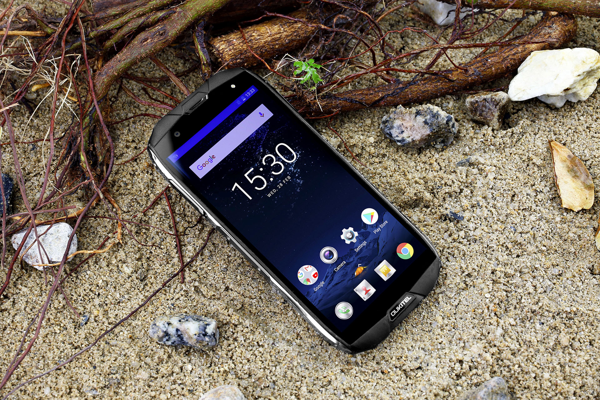 14 теста на OUKITEL WP5000: смартфонът снима и отговаря на обажданията и под вода