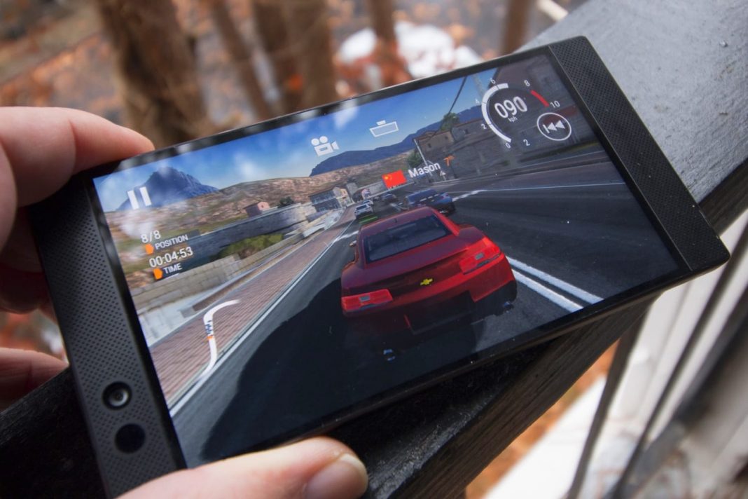 Xiaomi-Black-Shark-56 Мощният геймърски смартфон Xiaomi Black Shark е готов за продажби