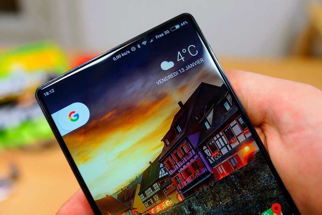 Xiaomi-Mi-MIX-2S-Dual-Camera-1 Първа реална снимка на смартфона Xiaomi Mi MIX 2S