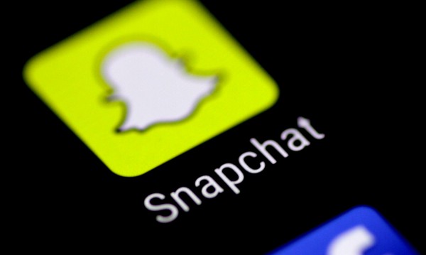 anons Потребители обръщат гръб на Snapchat след скандална реклама с Риана
