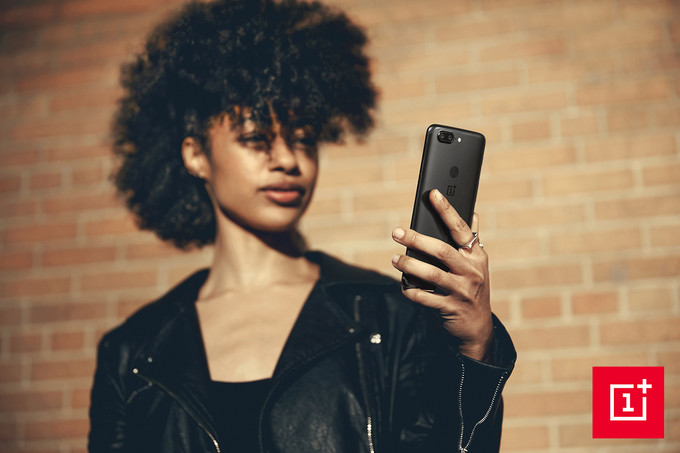 anons OnePlus 6 залага на двойни камери и OLED дисплей