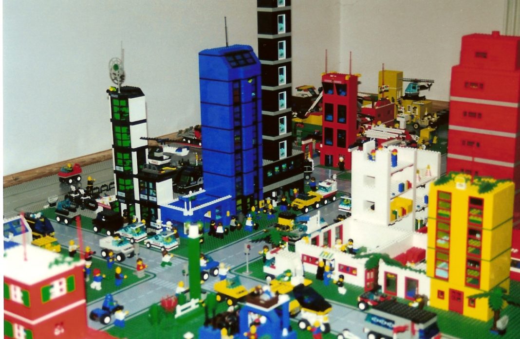 anons И LEGO минава към екостроителство с блокчета от биопластмаса