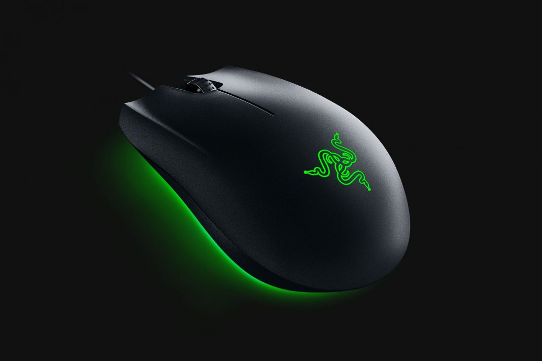 Razer предложи бюджетната геймърска мишка Abyssus Essential