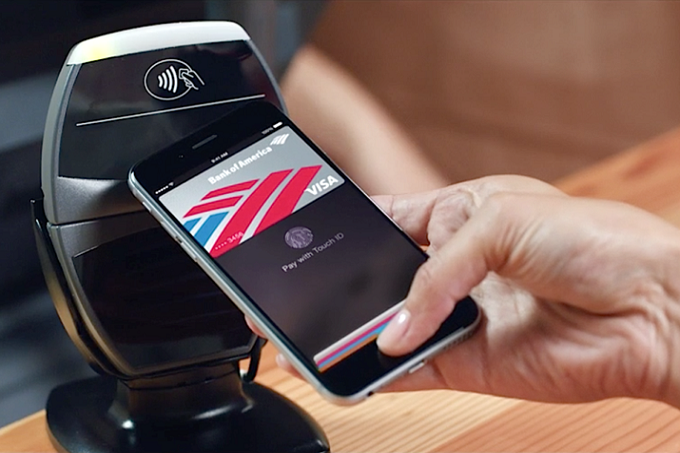 Apple буквално налага системата за разплащания Apple Pay