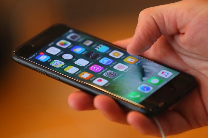 Какъв е най-големият проблем на съвременната Apple?