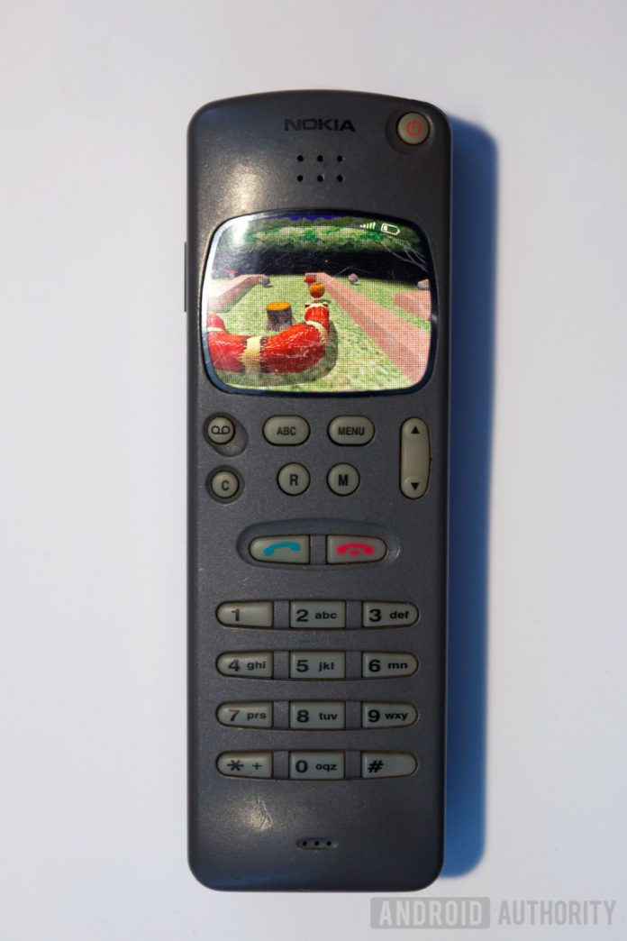 Nokia-2010-revamped-Android-Authority HMD Global продължава носталгичната серия с легендарния смартфон Nokia 2010