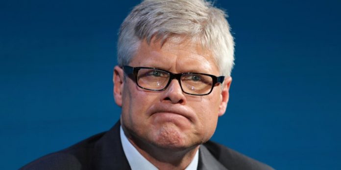 Ql Qualcomm уволнява 1000 души за да икономиса $1 милиард