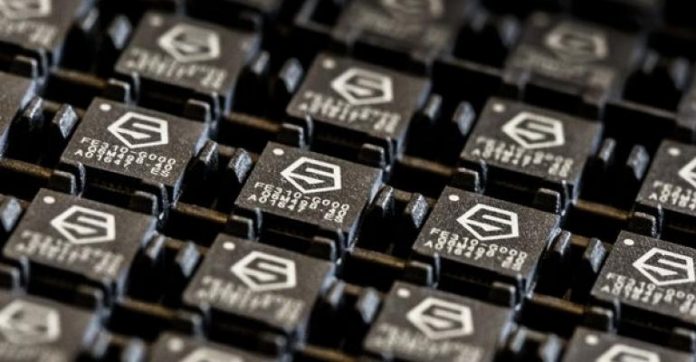 RV В Debian бе добавена поддръжката на 64-битовата архитектура RISC-V