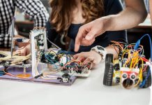 60 ученически ИТ проекта се представят в ТУЕС Фест
