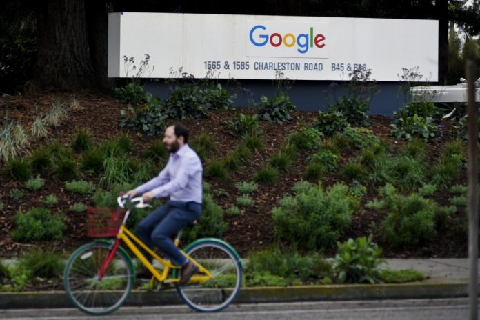 im17 Alphabet публикува информация за заплатите в Google