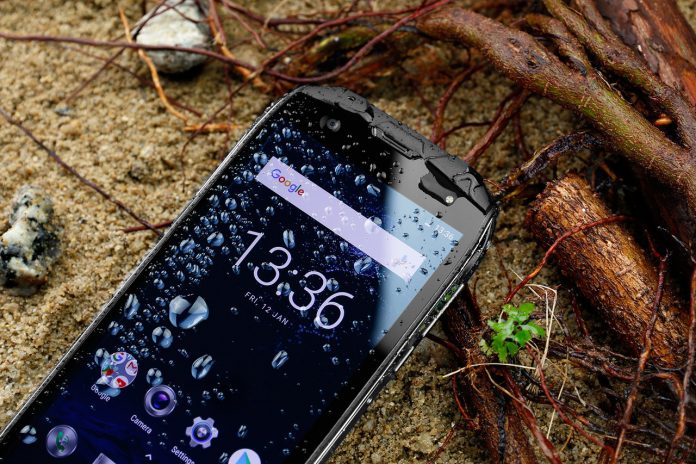 rsz_oukitel_wp5000 Не е само водоустойчив: OUKITEL WP5000 има 5200 mAh батерия за дълга автономна работа