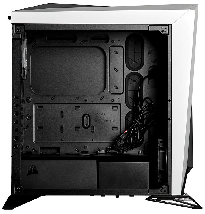 Дебютира корпуса Corsair Carbide Spec-Omega RGB