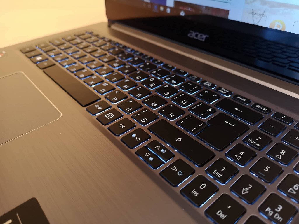 Acer Swift 3 (SF315) – тънък лаптоп с брутален AMD процесор, който няма да ви разори