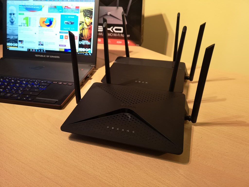 D-Link DIR-878 и DIR-882 EXO – високоскоростни рутери за безкомпромисна свързаност
