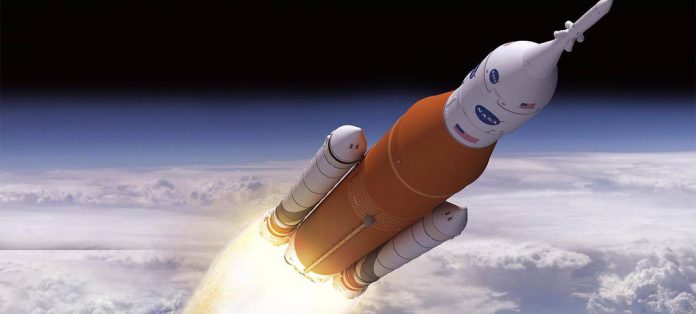 Bg Boeing счита ракетите на SpaceX твърде малки за NASA