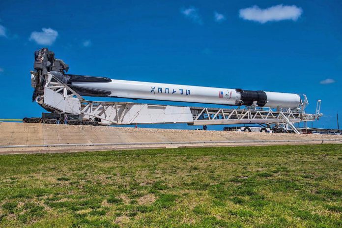 Block 5 SpaceX изстрелва най-новата модификация на ракетата Falcon 9 Block 5