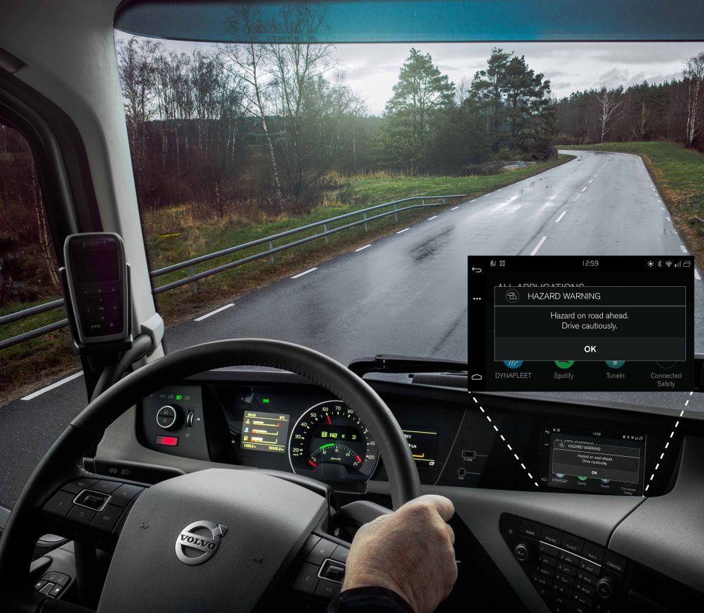Товарните и леки автомобили Volvo ще се предупреждават за опасности на пътя