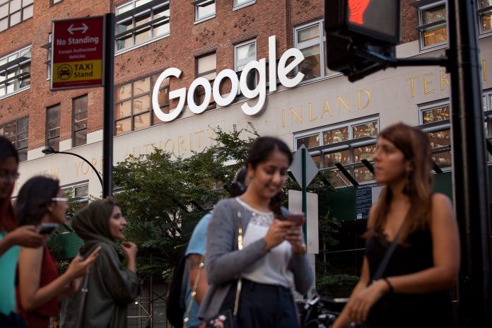 ИИ Google Duplex ще предупреждава, ако телефонният разговор се записва