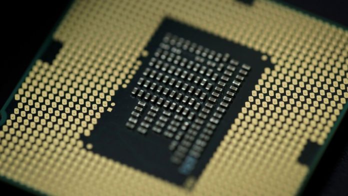 FRANCE-US-IT-SECURITY-COMPUTERS В процесорите на Intel откриха още 8 варианта на уязвимостта Spectre