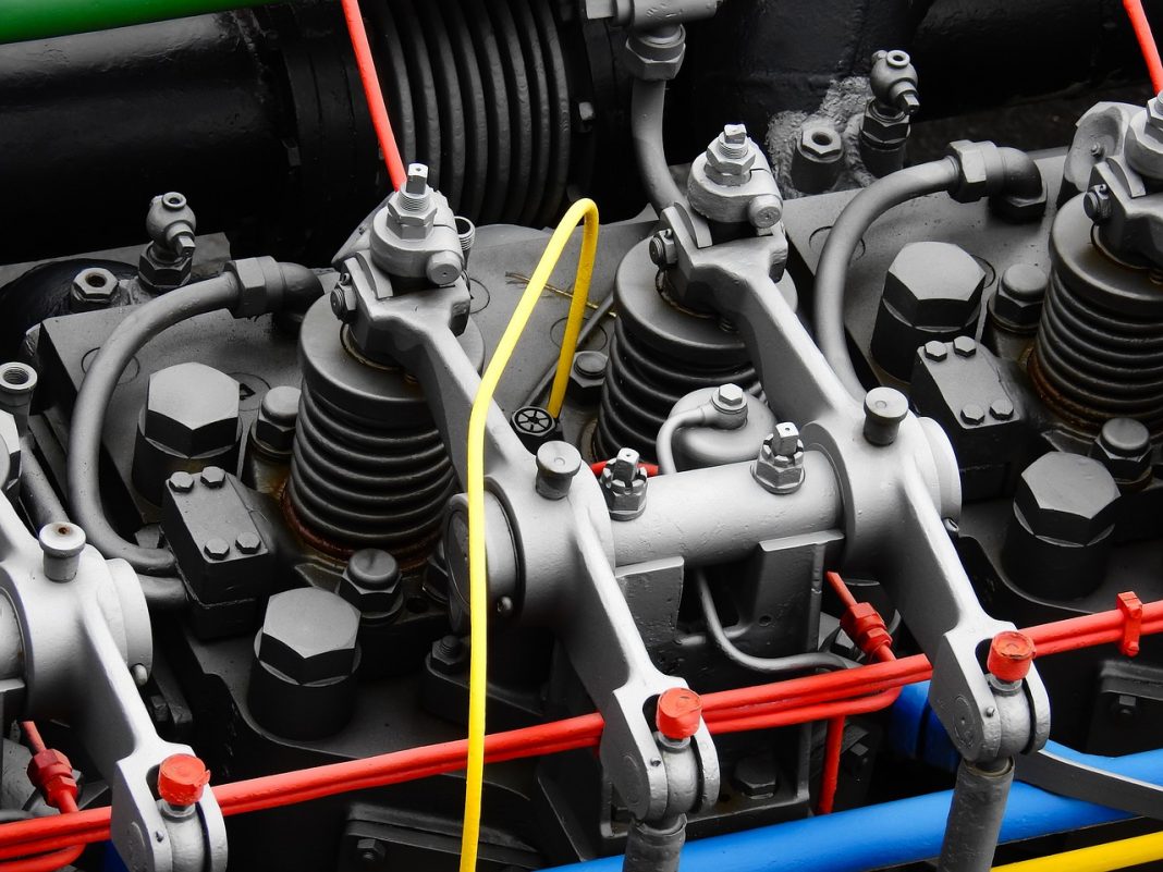 diesel-engine-1308216_1280 Daimler може да е следващото голямо име, замесено в дизел скандал