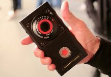 Холографският смартфон RED Hydrogen One ще зарадва и най-неизкушените потребители