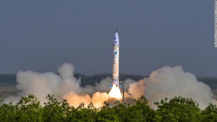 onespace-china-rocket-launch-closeup-780x439 Китайска частна компания успешно изстреля ракета в космоса