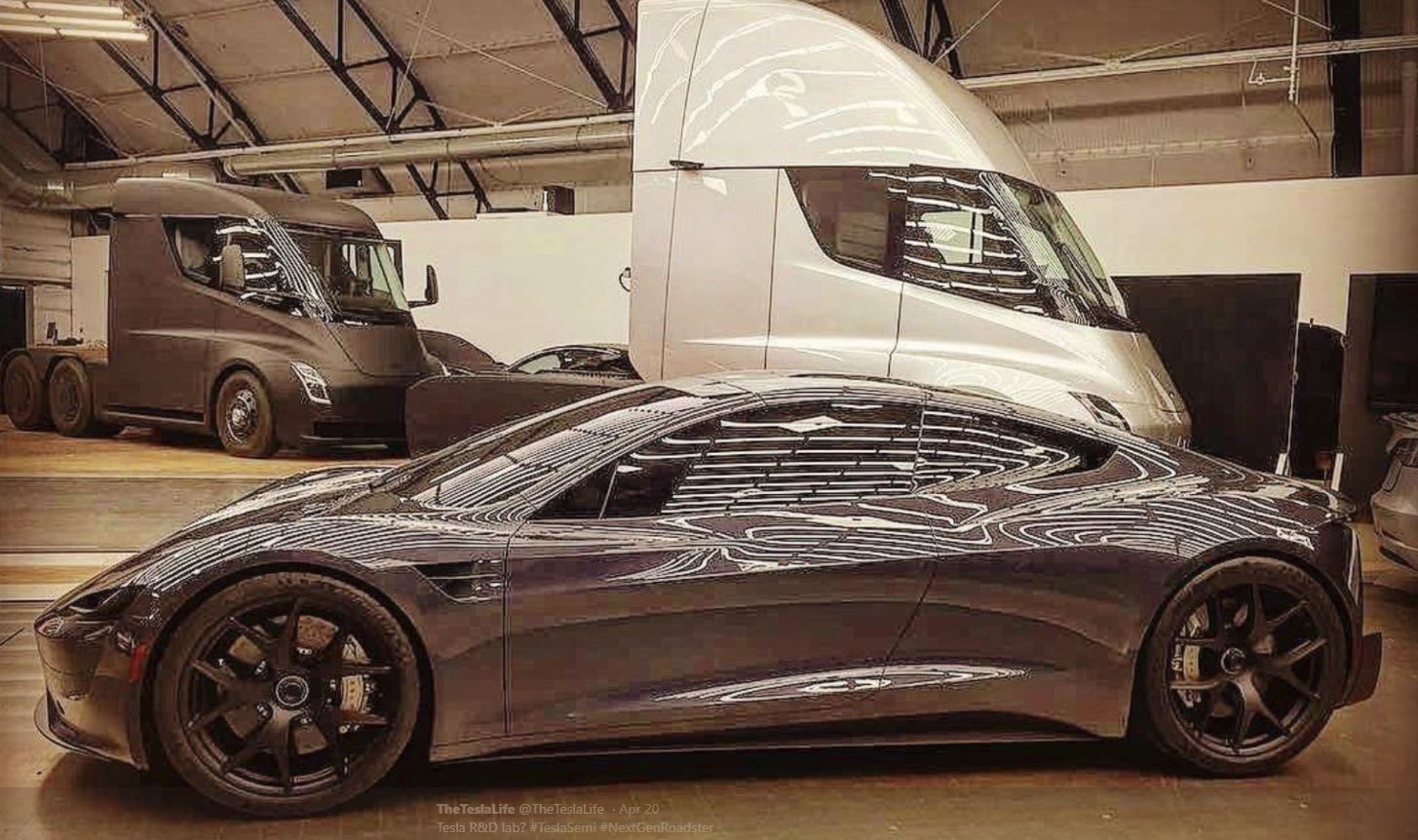 Илън Мъск: Тестовете на Tesla Semi показаха, че неговият пробег е не 500 а 600 мили