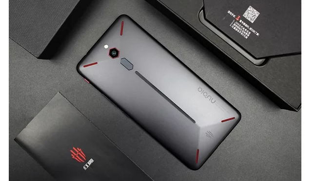 Стартираха масовите продажби на геймърския смартфон Nubia Red Magic