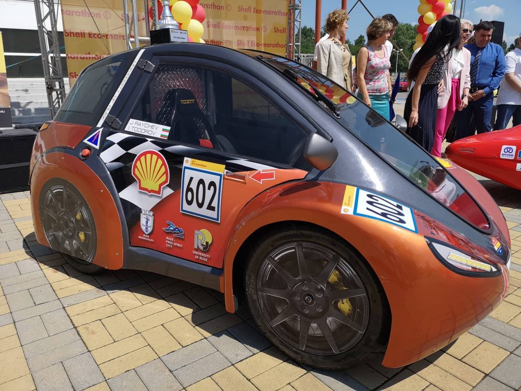 Българските отбори в Shell Eco-marathon Европа 2018 и техните автомобили бяха представени на специално събитие
