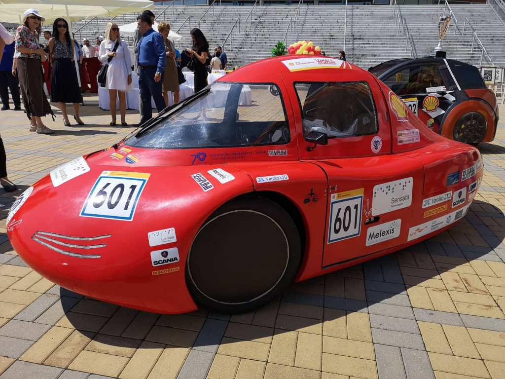 Българските отбори в Shell Eco-marathon Европа 2018 и техните автомобили бяха представени на специално събитие