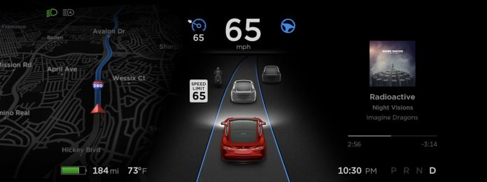 Autopilot Новата версия на Tesla Autopilot излиза през август с „изцяло автономно шофиране“