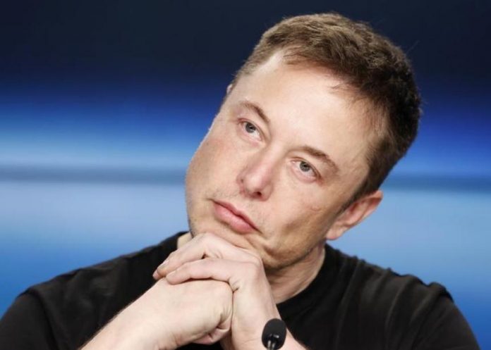 Musk Tesla съди за $1 милион служителя, откраднал конфиденциална информация