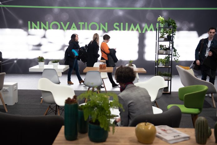 SE_Innovation_Summit_2018_1 Schneider Electric с до 8% ръст на дивидентите и прогнози за стабилен растеж през 2018 г.