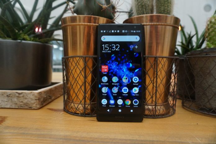Sony-Xperia-XZ2-front-920x613 Sony Xperia XZ3 Premium може да е с 18:9 екран
