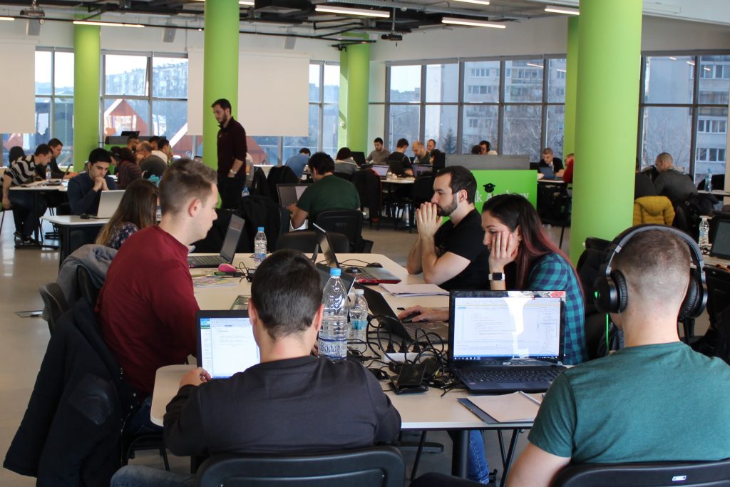 Стартира приемът в професионалната програма Telerik Academy Alpha с JavaScript