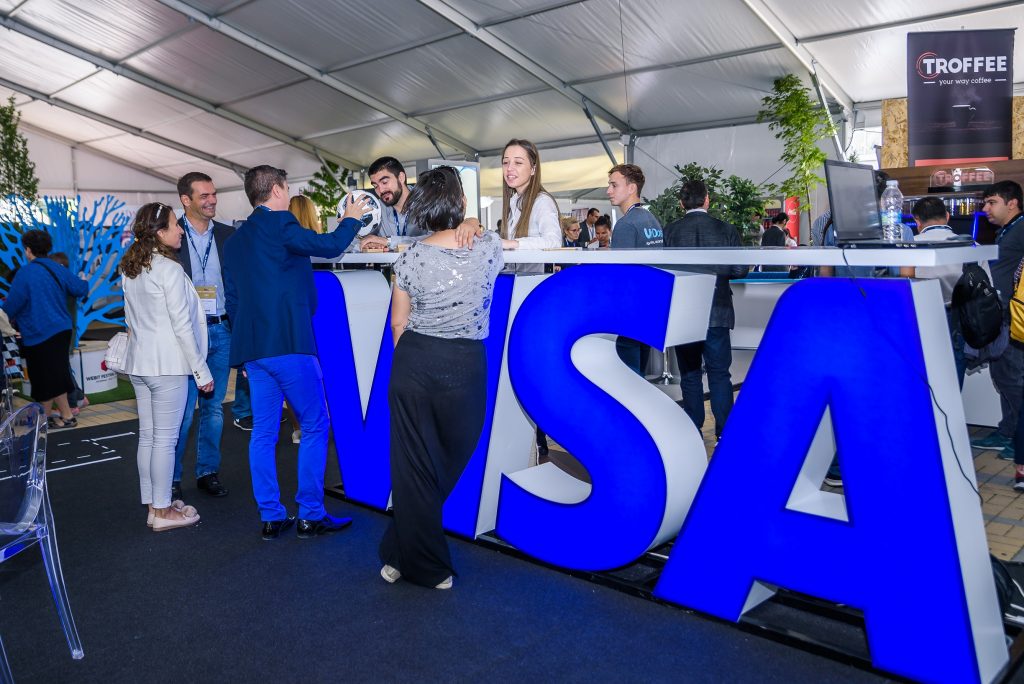 Visa демонстрира нови технологии за разплащане по време на Webit в София